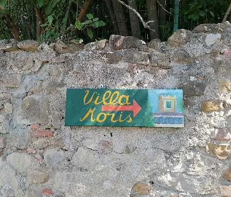 Moris Bed & Breakfast *
